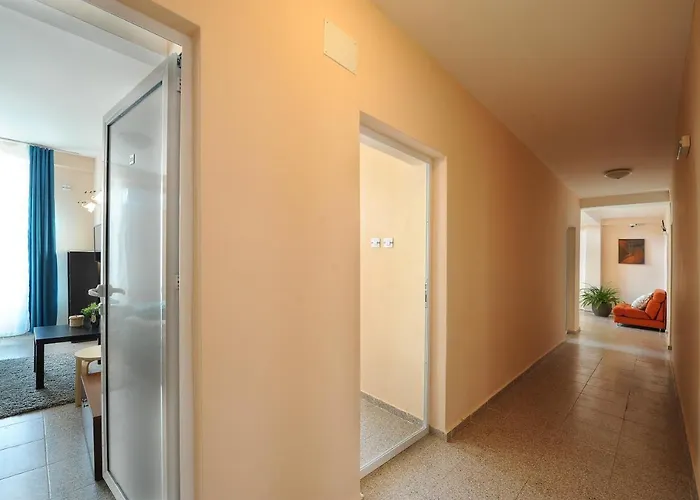 Rest Guest Pensión 3*