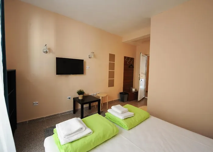 Pensión Rest Guest 3*